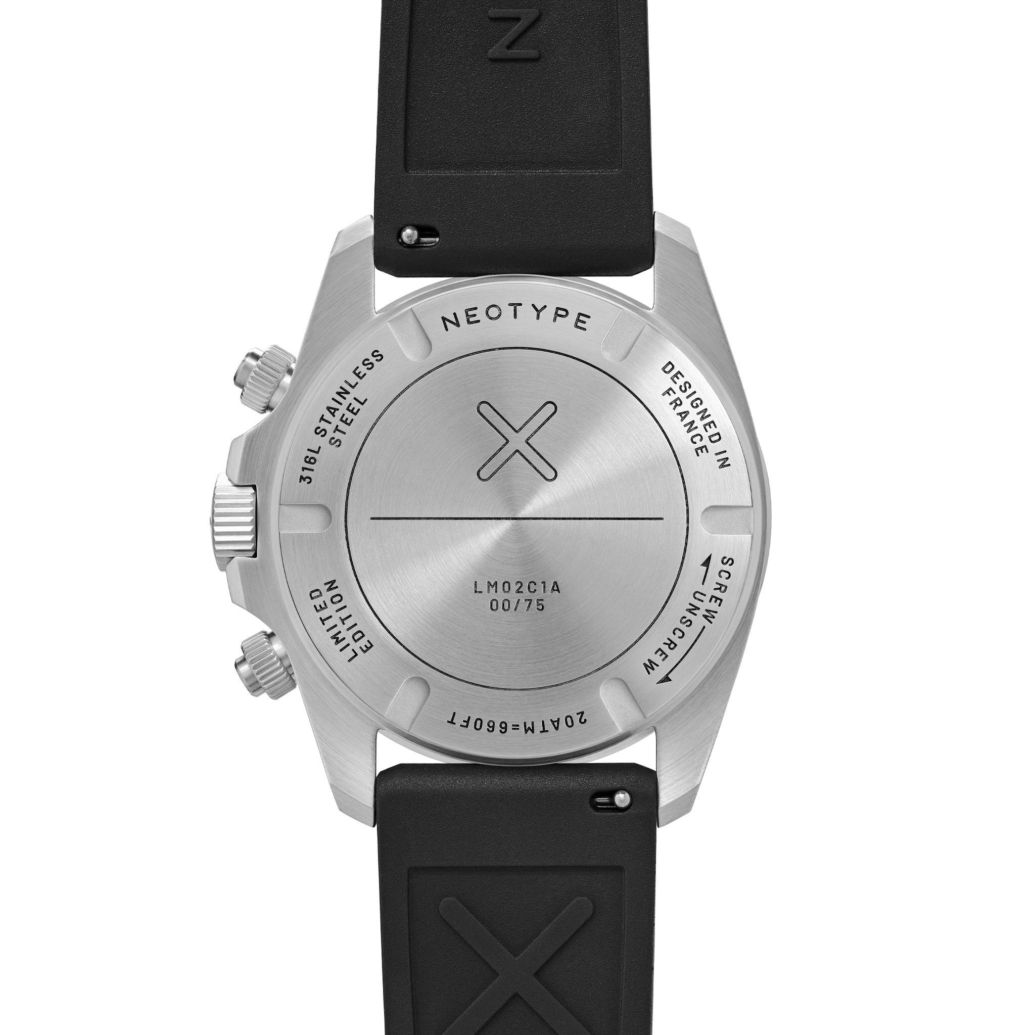Dos de la Montre chronographe Neotype Watches montrant les gravures et la qualité de fabrication du boîtier en acier.