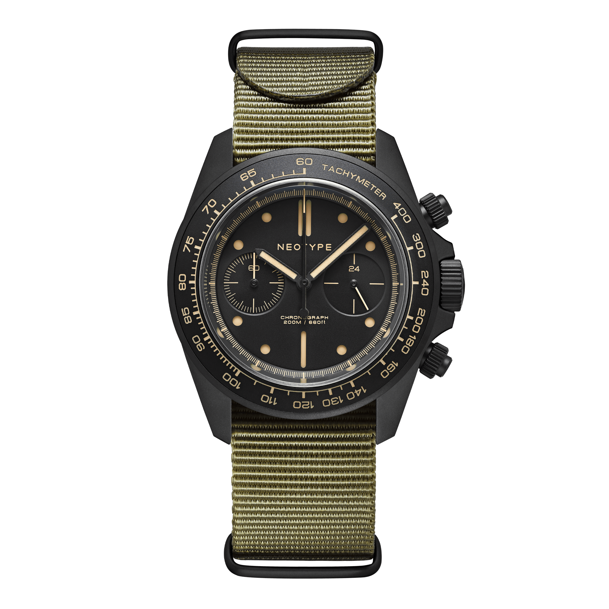 Montre chronographe Neotype Watches en PVD noir avec cadran noir et bracelet NATO, vue de face, offrant un style à la fois classique et robuste.