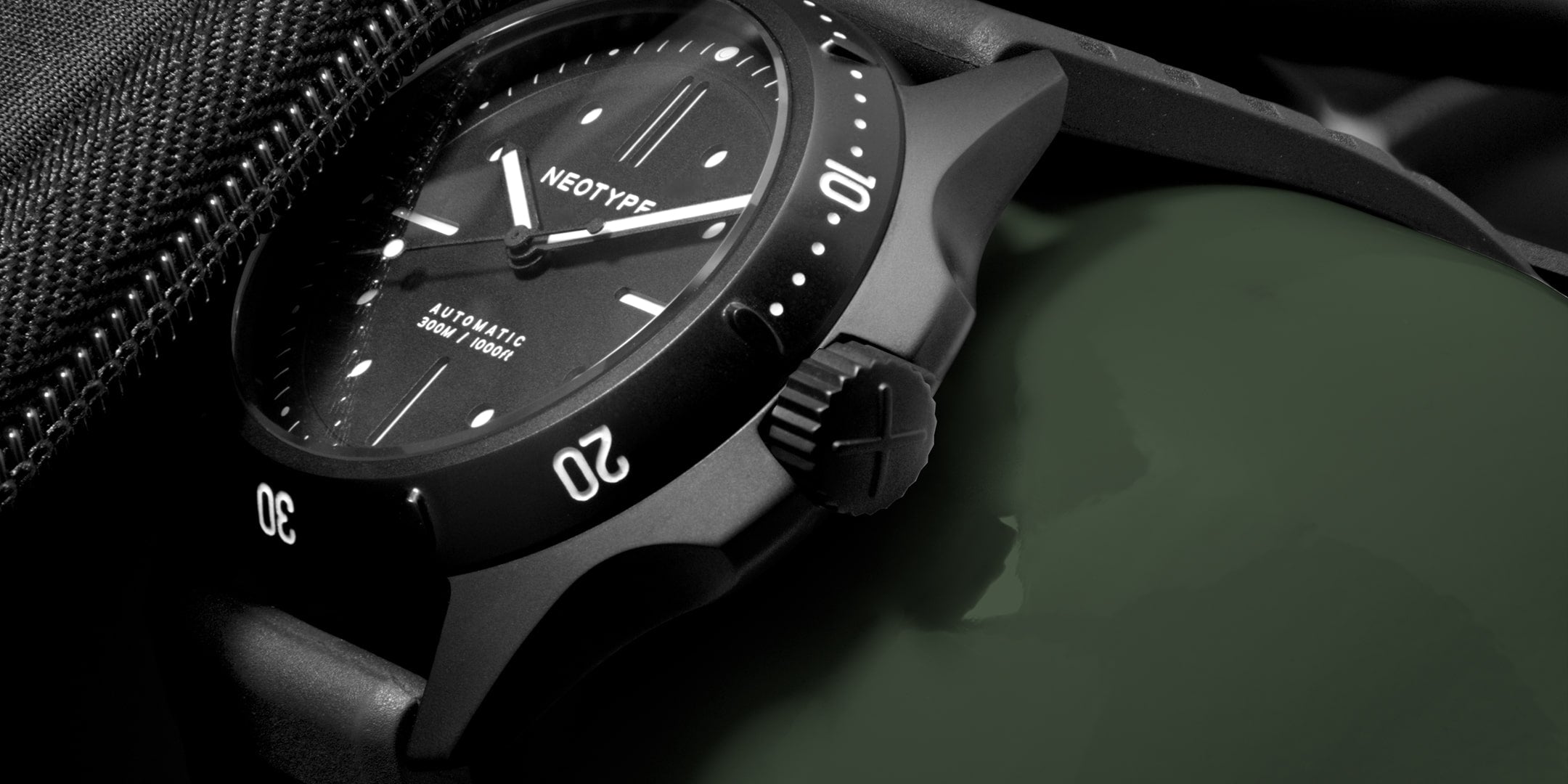 Horlogerie Neotype - Montre design de plongée pour homme LM01D2N