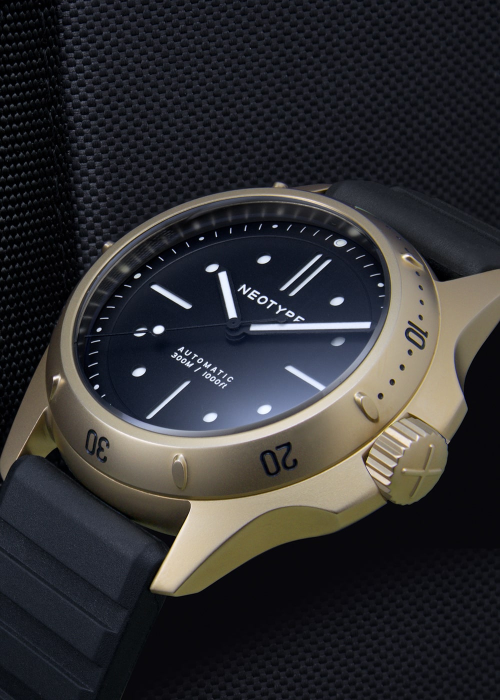 Montres toolwatch automatique LM01D4N de Neotype