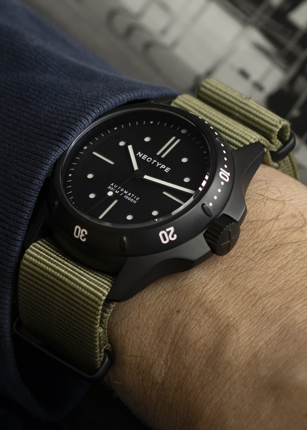 Men's watch - Black/Black PVD Steel - Model LM01 Type D